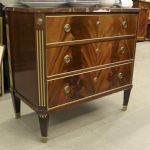 879 4395 CHEST OF DRAWERS